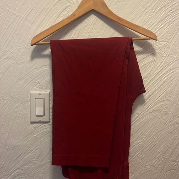 Red ankle length dress pants - Picture 2 of 3